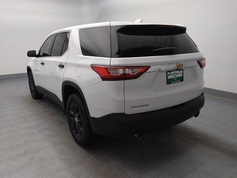 Used 2020 Chevrolet Traverse LS image 5