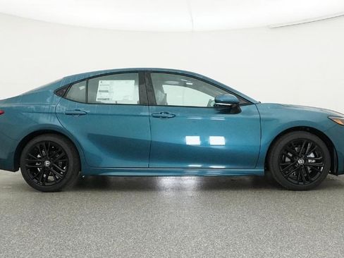 New 2026 Toyota Camry SE image 26