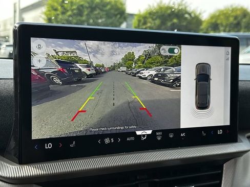 Certified 2025 Ford Explorer Active AWD/4WD image 22
