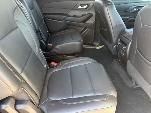 Used 2021 Chevrolet Traverse Premier w/ Redline Edition FWD image 33