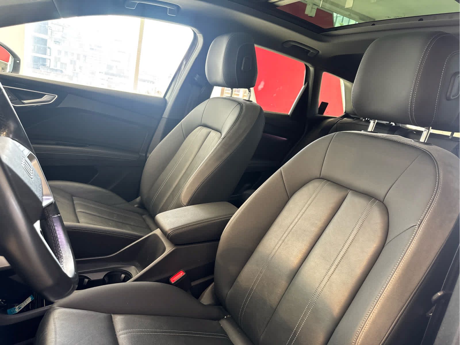 Used 2023 Audi Q4 e-tron Premium Plus w/ Premium Plus RWD image 9