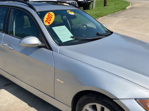 Used 2007 BMW 328xi Wagon image 9