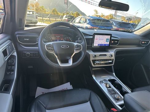 Used 2023 Ford Explorer XLT w/ Equipment Group 202A image 15