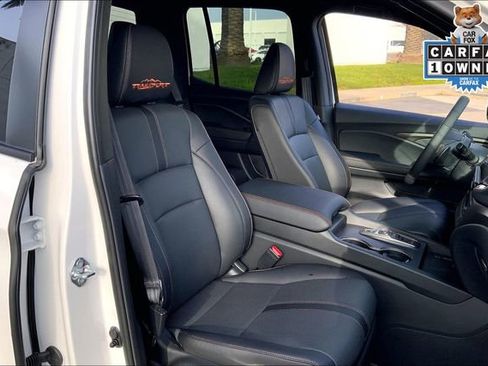 Certified 2025 Honda Ridgeline TrailSport image 8