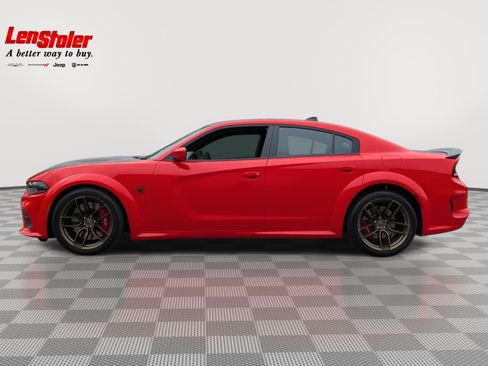 Used 2022 Dodge Charger SRT Hellcat w/ Harman/Kardon Audio Group image 2