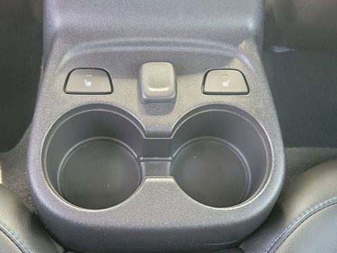 Used 2017 Chevrolet Volt Premier w/ Driver Confidence II Package FWD image 13