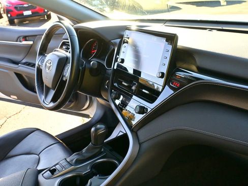 Used 2023 Toyota Camry XSE image 23