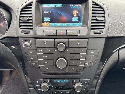 Certified 2013 Buick Regal Premium image 13