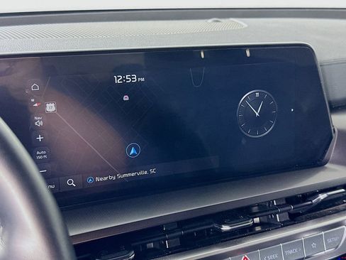 Used 2025 Kia Telluride S image 27