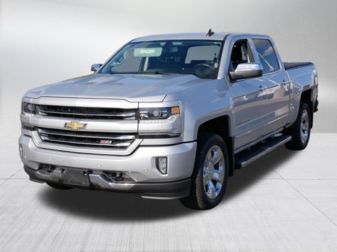 Used 2016 Chevrolet Silverado 1500 LTZ Z71 w/ LTZ Plus Package AWD/4WD image 3