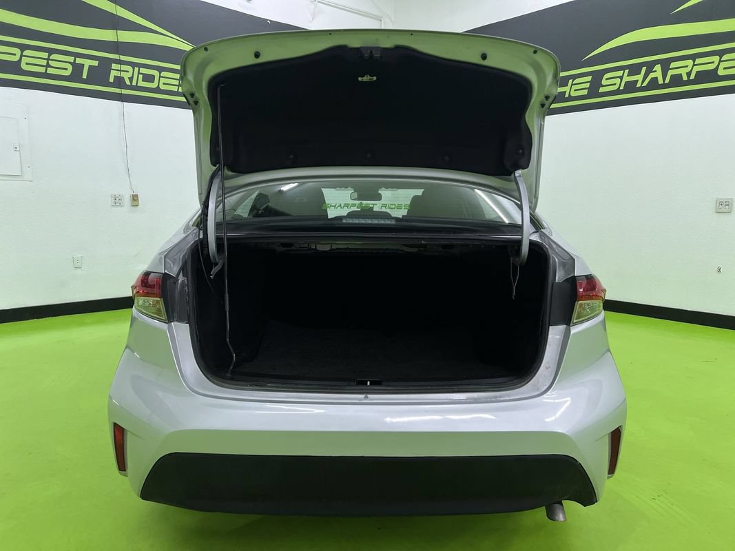 Used 2023 Toyota Corolla LE FWD image 9