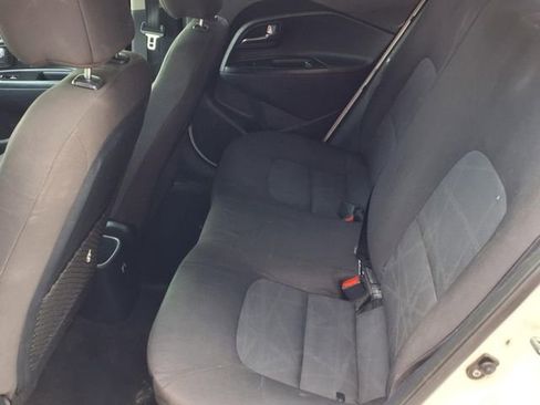 Used 2016 Kia Rio LX image 8