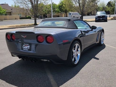 Used 2013 Chevrolet Corvette Convertible image 15
