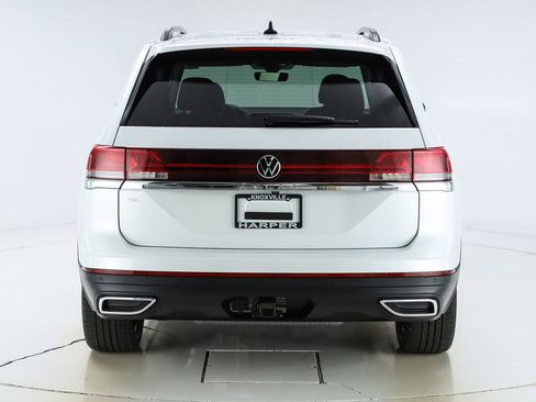 New 2026 Volkswagen Atlas SE image 8