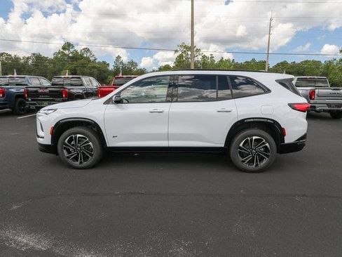 New 2026 Buick Enclave Sport Touring w/ Power Package image 5