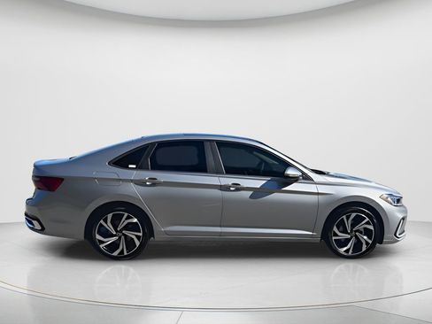 New 2026 Volkswagen Jetta SEL image 9