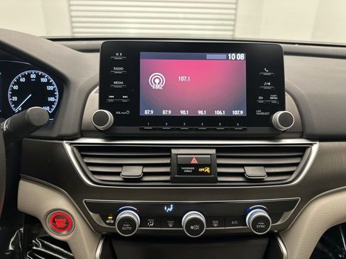 Used 2018 Honda Accord LX image 20