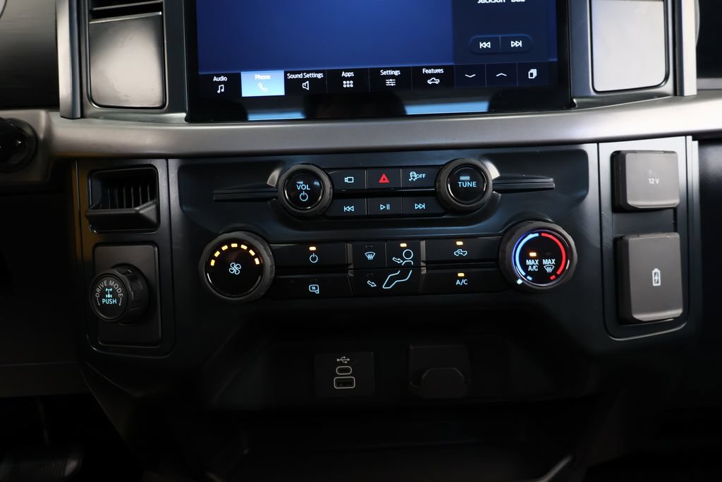 Used 2025 Ford F150 XL RWD image 27