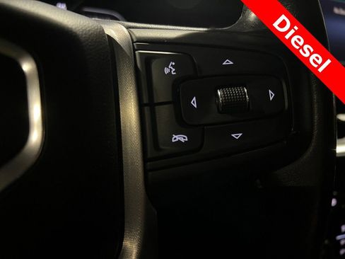 Used 2021 GMC Yukon SLT image 28