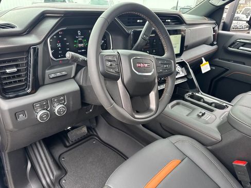 New 2026 GMC Sierra 2500 AT4 w/ AT4 Premium Plus Package AWD/4WD image 18