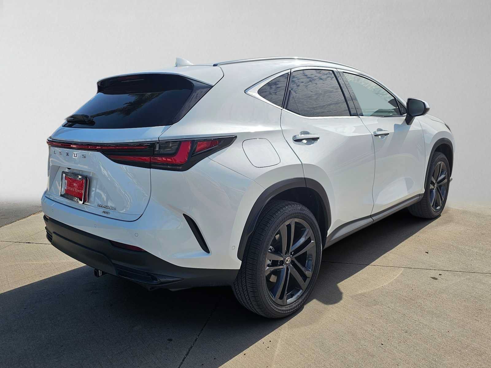 Used 2026 Lexus NX 450h+ AWD w/ Accessory Package (Z1) image 3