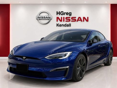 Used 2024 Tesla Model S Plaid AWD/4WD image 3
