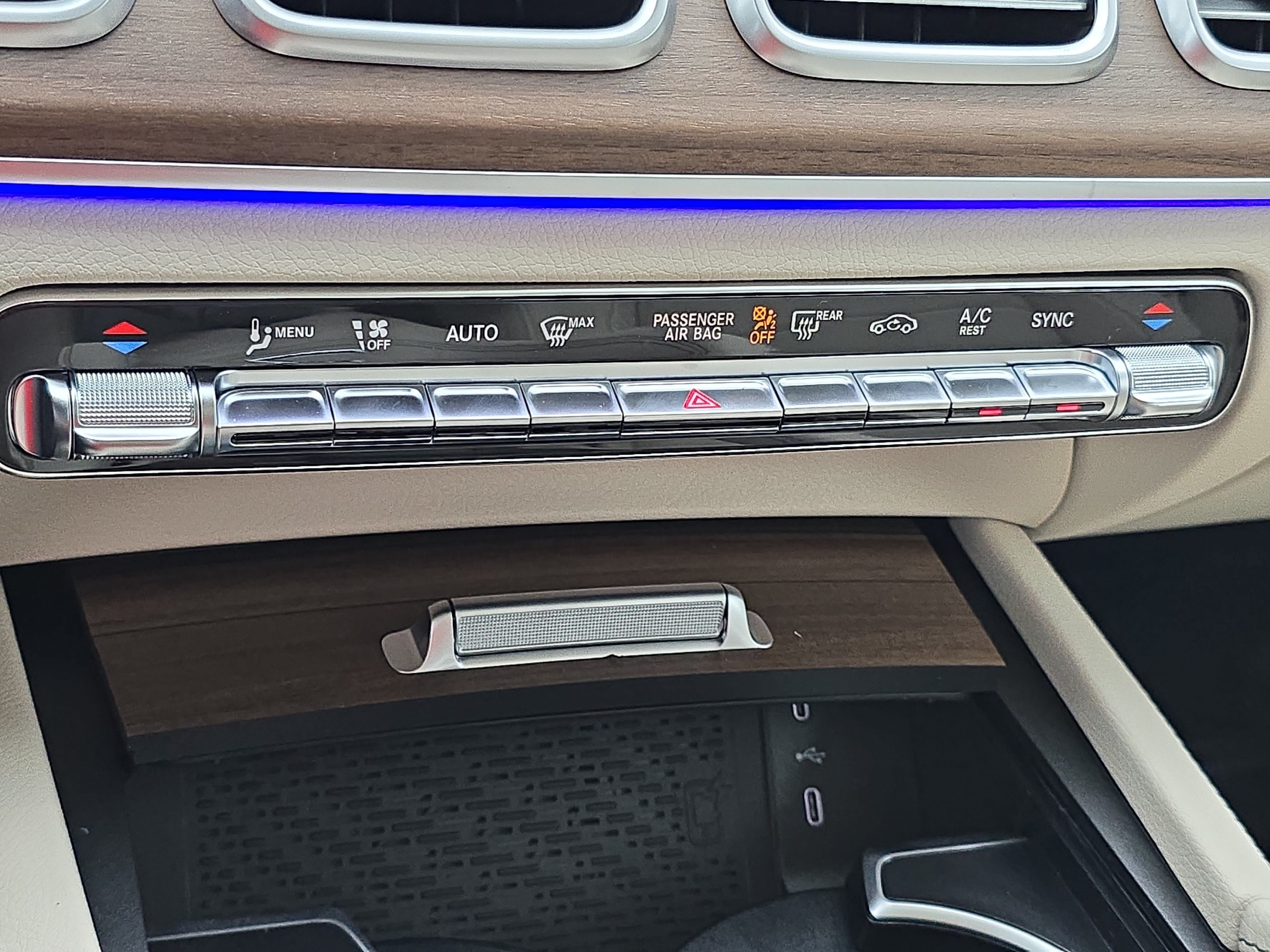 New 2026 Mercedes-Benz GLE 450 4MATIC image 24