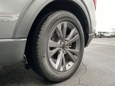 Certified 2022 Ford Explorer XLT w/ Equipment Group 202A image 11