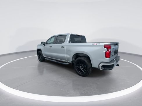 Used 2021 Chevrolet Silverado 1500 Custom w/ Rally Edition image 6