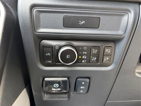 New 2026 Ford F150 Lariat w/ Equipment Group 502A High image 17