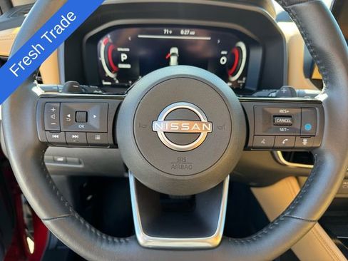 Used 2022 Nissan Rogue Platinum w/ Head-Up Display Package image 19