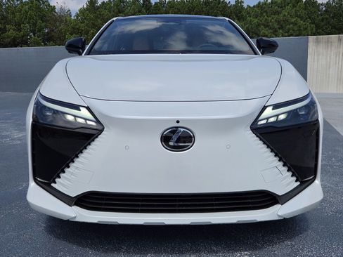 New 2026 Lexus RZ 350e 2WD w/ Convenience Package image 8