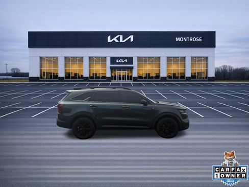 Used 2022 Kia Sorento S w/ Panoramic Sunroof Package AWD/4WD image 4