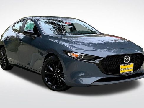 Used 2025 MAZDA MAZDA3 Carbon image 12