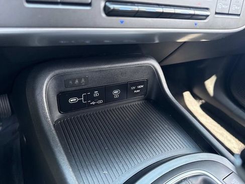 Certified 2025 Hyundai Kona SEL AWD/4WD image 25