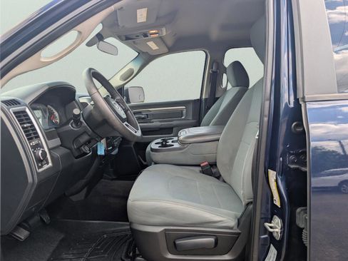 Used 2017 RAM 2500 SLT image 11