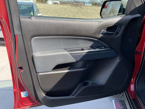 Used 2015 Chevrolet Colorado Z71 image 24