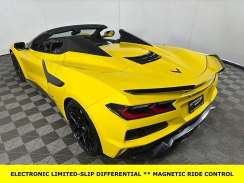 Used 2025 Chevrolet Corvette ZR1 w/ Stealth Interior Trim Package RWD image 15
