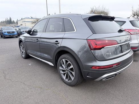 Used 2022 Audi Q5 2.0T Premium Plus image 3