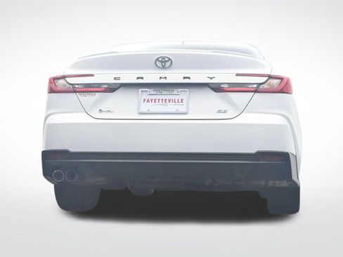 Used 2025 Toyota Camry SE FWD image 34