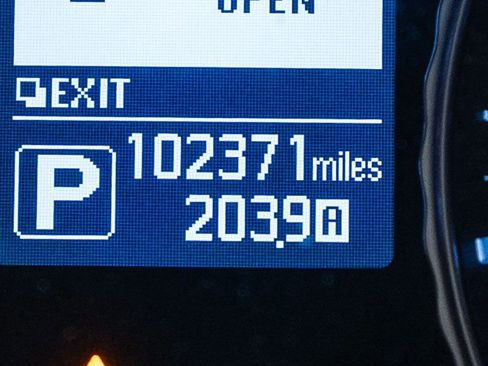 Used 2015 INFINITI Q70 L 3.7 image 26