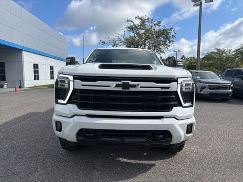 Used 2024 Chevrolet Silverado 2500 LT w/ Z71 Sport Edition AWD/4WD image 2