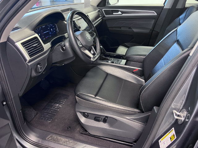 Certified 2023 Volkswagen Atlas SE w/ Panoramic Sunroof Package FWD image 7