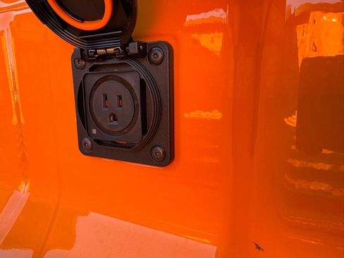 New 2026 Chevrolet Colorado Z71 w/ Technology Package image 8