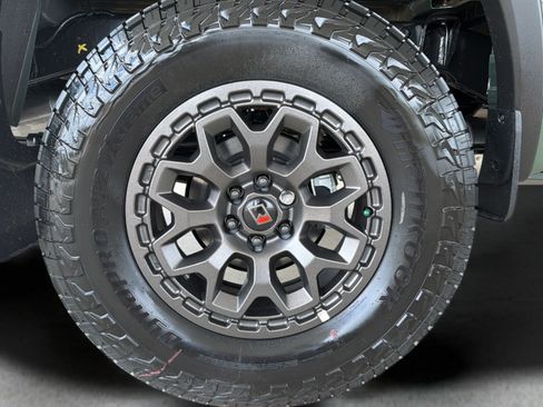 New 2026 Nissan Frontier PRO-4X w/ Pro-4x Convenience Package AWD/4WD image 26