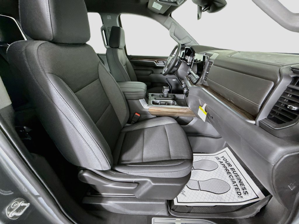 New 2026 Chevrolet Silverado 1500 RST w/ Safety Package AWD/4WD image 27