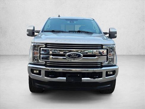 Used 2019 Ford F250 Lariat w/ Lariat Ultimate Package AWD/4WD image 2