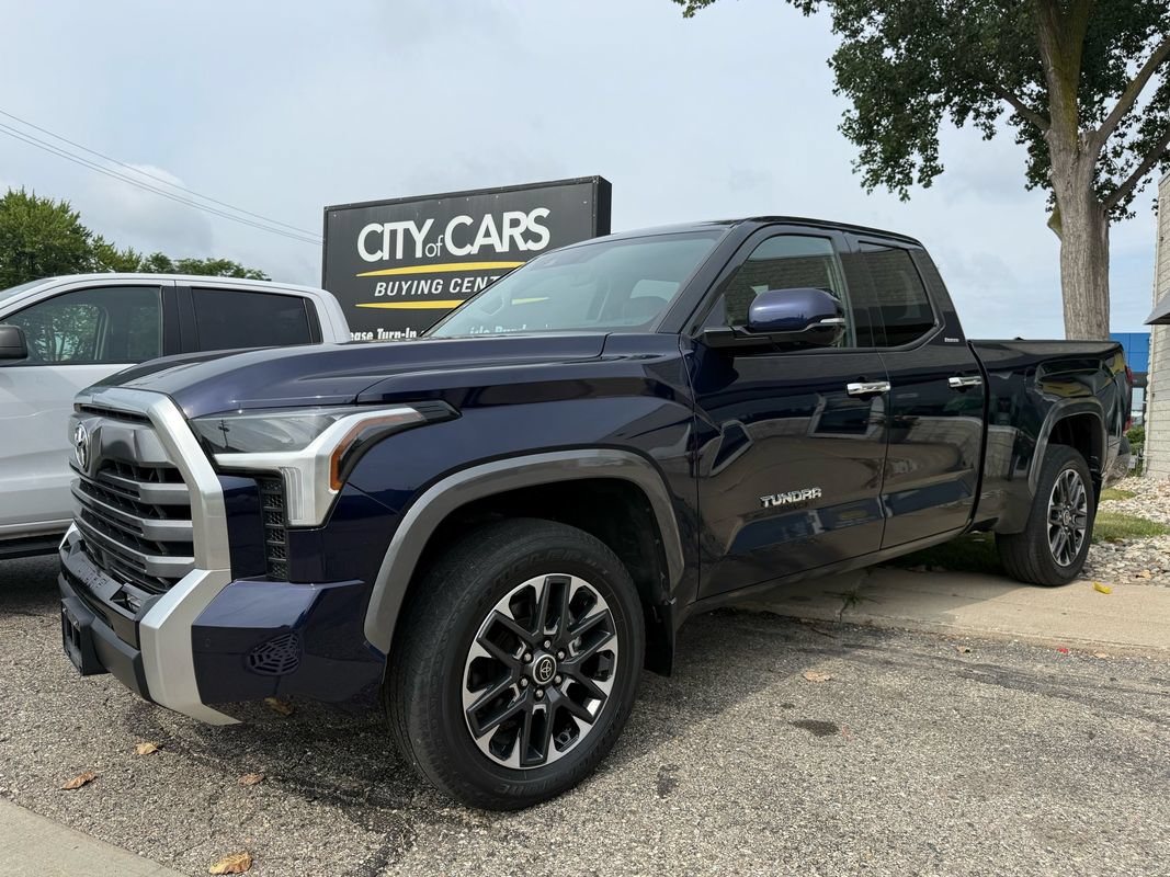 Used 2023 Toyota Tundra Limited AWD/4WD image 1