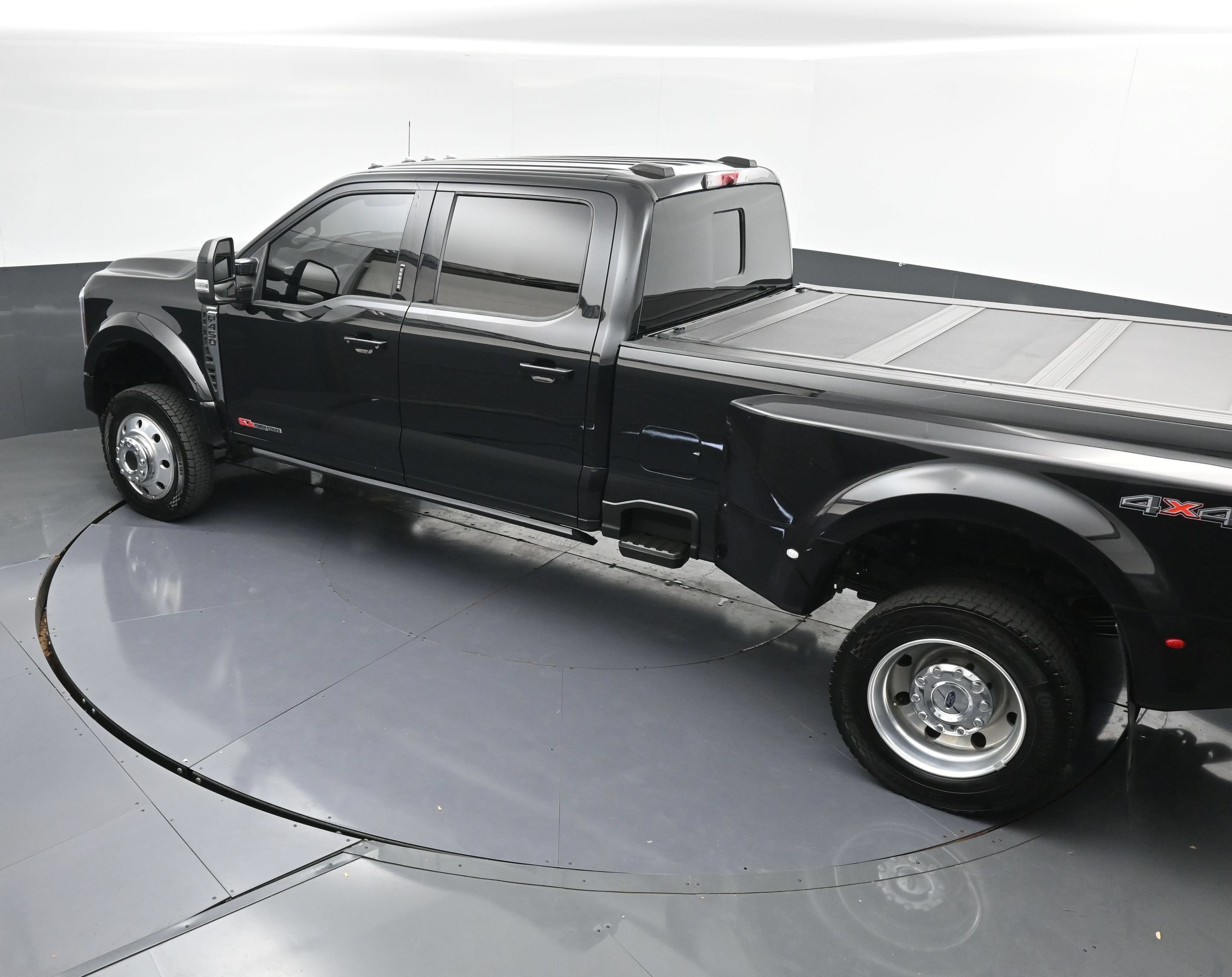 Used 2024 Ford F450 Lariat w/ Lariat Ultimate Package AWD/4WD image 36