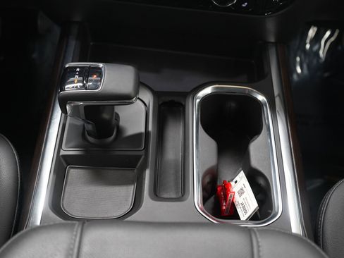 Used 2023 GMC Sierra 1500 SLT w/ SLT Premium Plus Package image 17